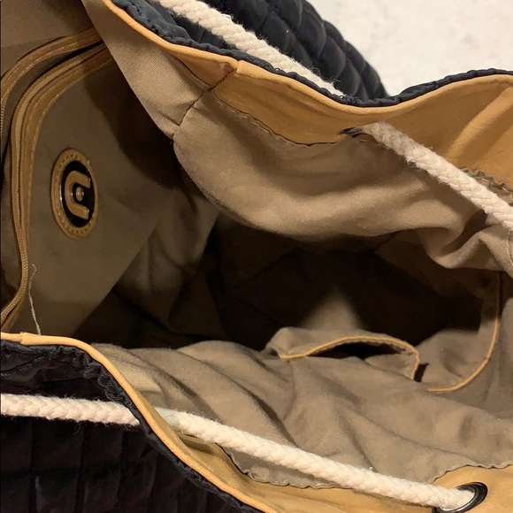 Drawstring backpack, black and camel - Picture 5 of 5